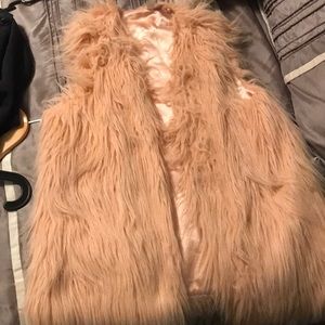 Fluffy feathered vest
